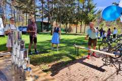 a7229dbe-9379-472e-9f03-2619d8d9894e